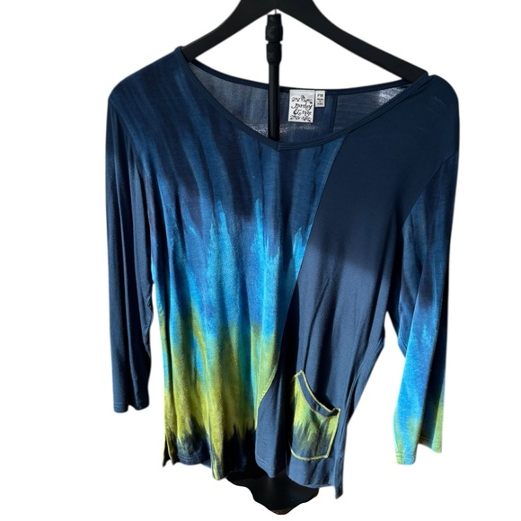 Parsley & Sage Tunic V-Neck Top Blue and Green Women M 3/4 Sleeve Soft - Picture 3 of 11